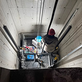TIRAK for elevator installation